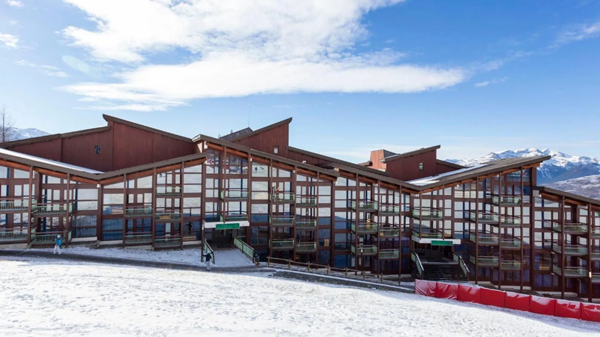 Appartement Ski Aux Pieds - Balcon Sud/Ouest - Wifi Gratuit - Arc 1800 - Fr-1-346-479 contacts